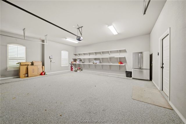 17901 Wigeon Trail Drive, College Station, TX 77845