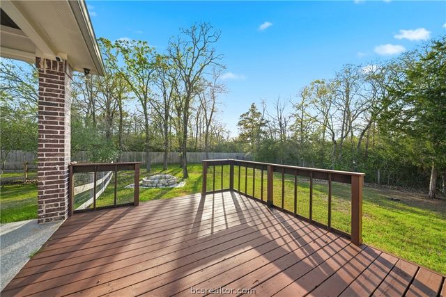 17901 Wigeon Trail Drive, College Station, TX 77845