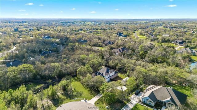 17901 Wigeon Trail Drive, College Station, TX 77845