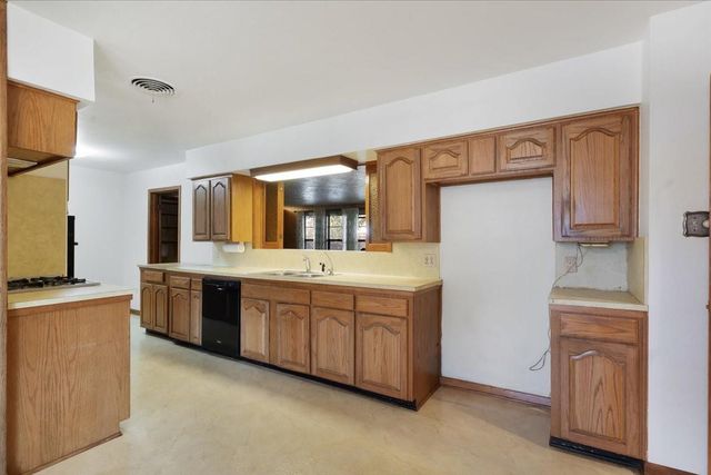 1403 Marlock Lane, Pasadena, TX 77502