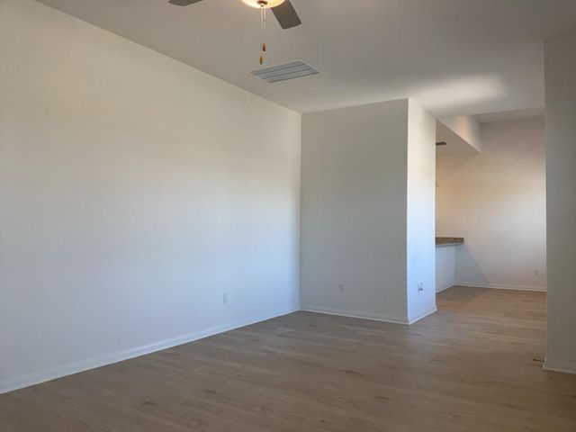 200 Carmel Canyon TRL, Jarrell, TX 76537