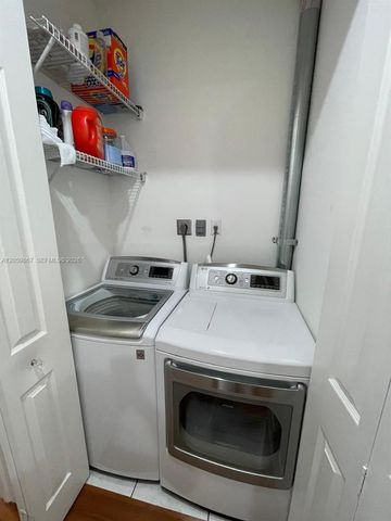 2258 NE 42nd Circle, Homestead, FL 33033