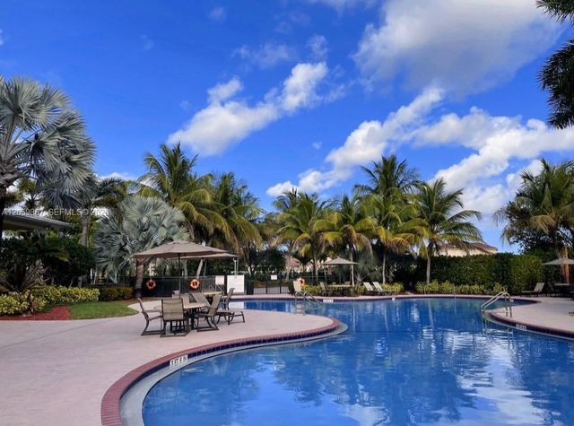2258 NE 42nd Circle, Homestead, FL 33033