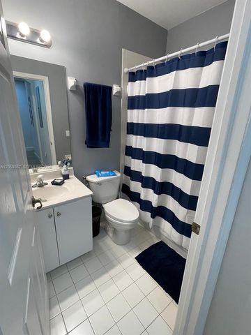 2258 NE 42nd Circle, Homestead, FL 33033