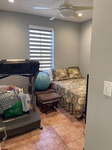 2258 NE 42nd Circle, Homestead, FL 33033