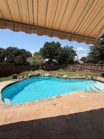4102 Midrose Trail, Dallas, TX 75287