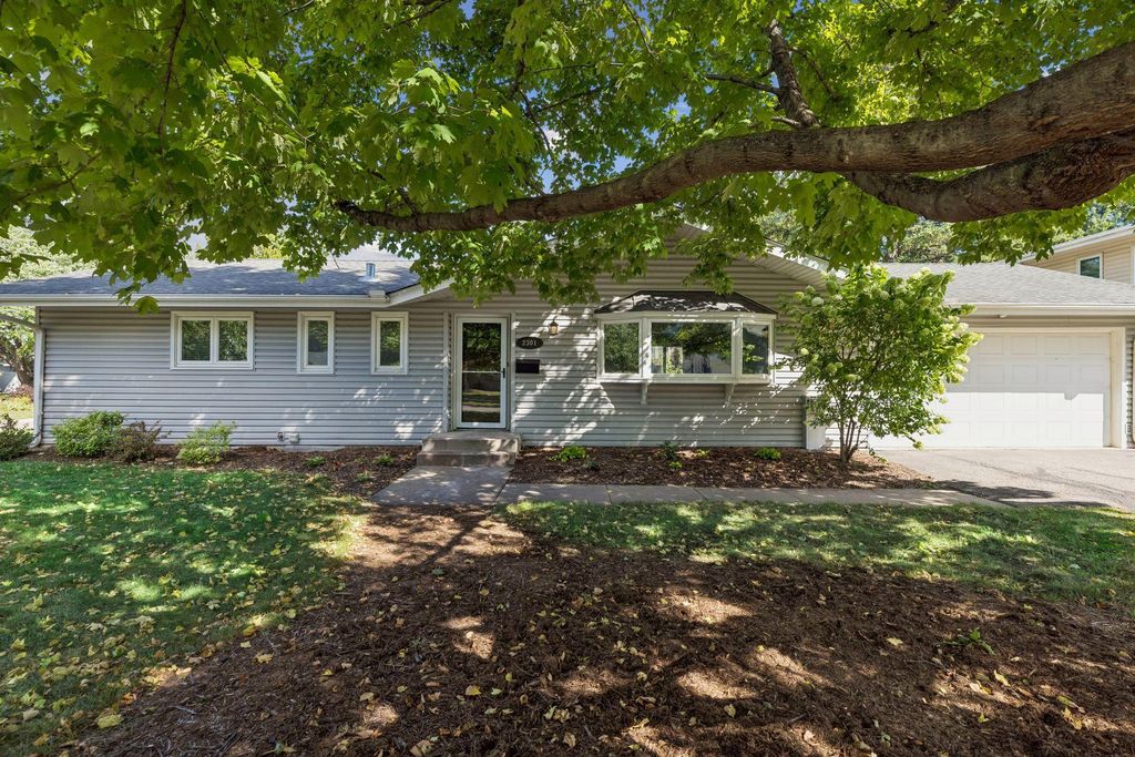 2301 Flag Avenue S, Saint Louis Park, MN 55426 — photo 3