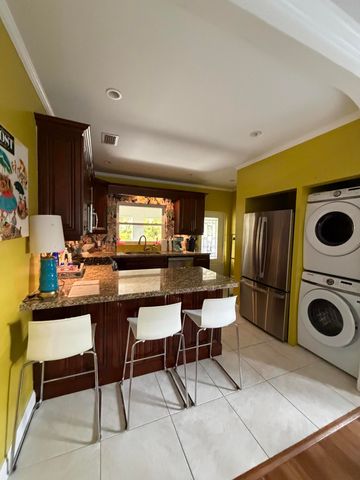 515 Ardmore Road, West Palm Beach, FL 33401