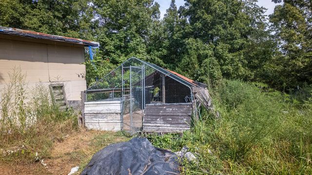 12078 Nevill Road, Mountain Grove, MO 65711