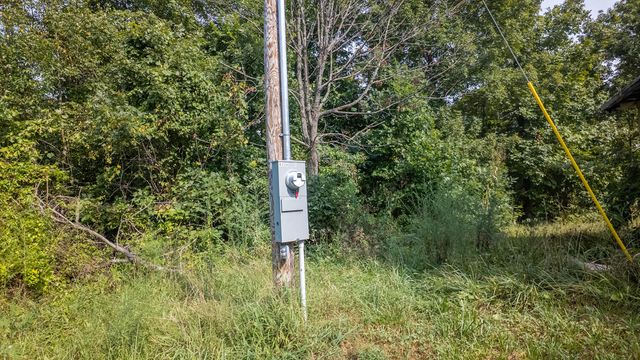 12078 Nevill Road, Mountain Grove, MO 65711