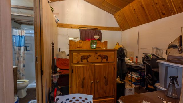 12078 Nevill Road, Mountain Grove, MO 65711