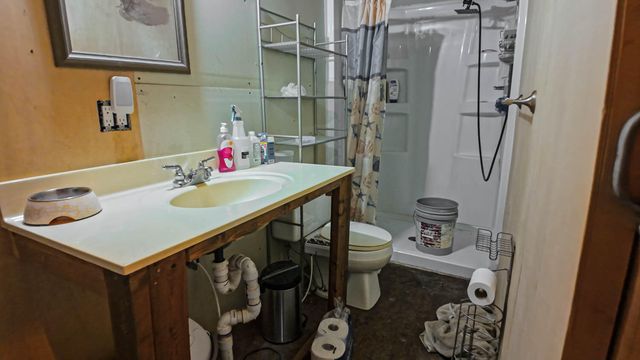 12078 Nevill Road, Mountain Grove, MO 65711