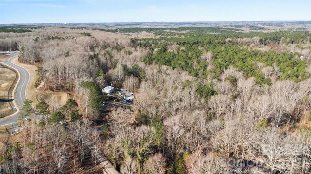 6231 Witherspoon Trail, Lancaster, SC 29720