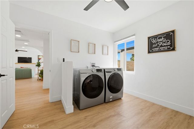 4351 E Calle De Carlos, Palm Springs, CA 92264