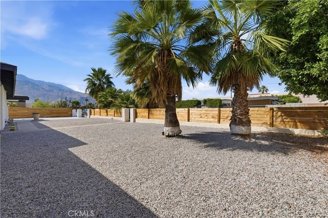 4351 E Calle De Carlos, Palm Springs, CA 92264