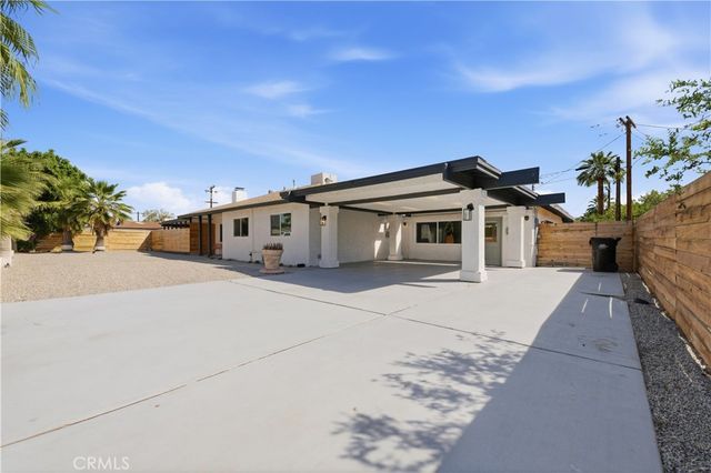 4351 E Calle De Carlos, Palm Springs, CA 92264