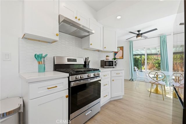4351 E Calle De Carlos, Palm Springs, CA 92264
