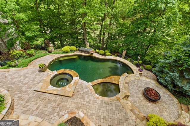 114 Northeast Cove Circle, Dawsonville, GA 30534