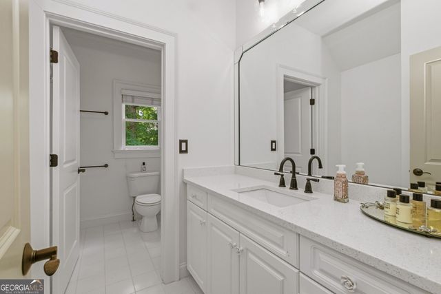 114 Northeast Cove Circle, Dawsonville, GA 30534