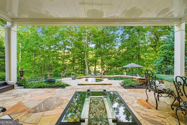 114 Northeast Cove Circle, Dawsonville, GA 30534