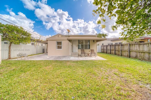 3930 SW 68th Ave, Miami, FL 33155