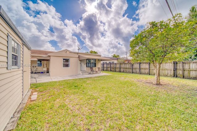 3930 SW 68th Ave, Miami, FL 33155