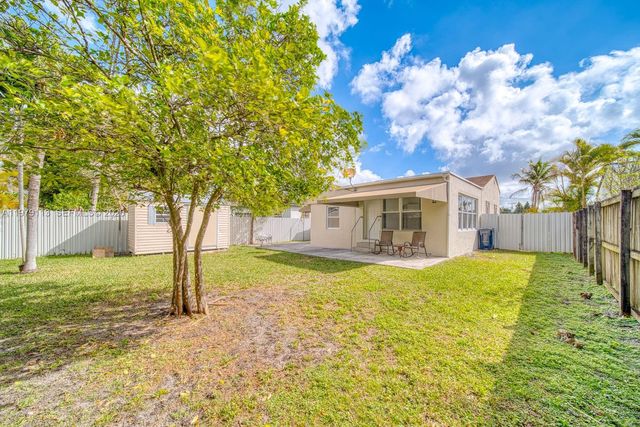 3930 SW 68th Ave, Miami, FL 33155