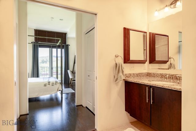 150 Village Crossing Way 3H, Bozeman, MT 59715