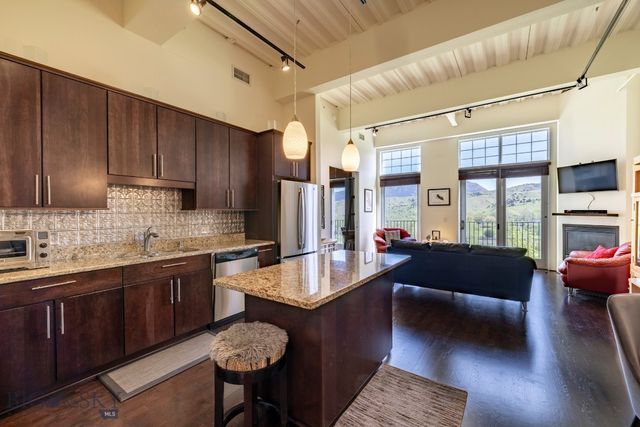 150 Village Crossing Way 3H, Bozeman, MT 59715