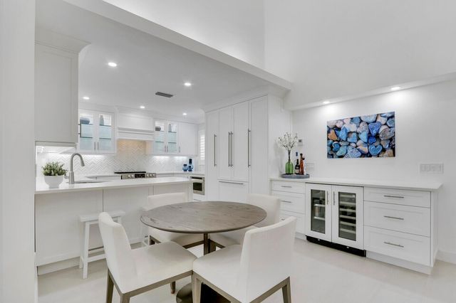 3306 Fairway Drive N, Jupiter, FL 33477