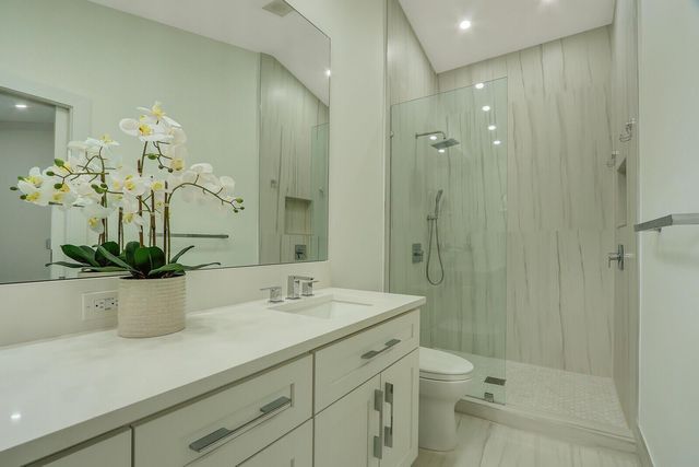 3306 Fairway Drive N, Jupiter, FL 33477
