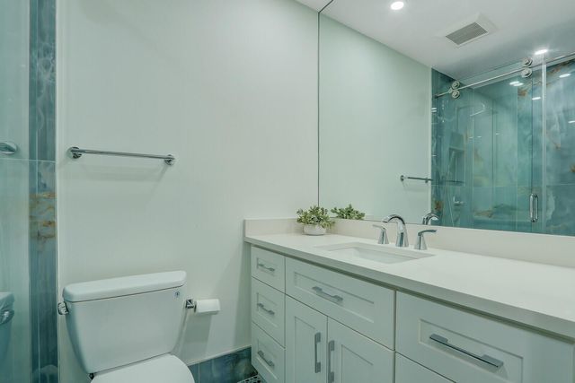 3306 Fairway Drive N, Jupiter, FL 33477