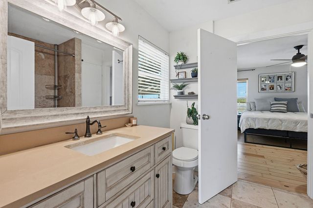 255 Rocky Creek RD, Dripping Springs, TX 78620