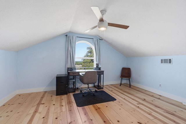 255 Rocky Creek RD, Dripping Springs, TX 78620