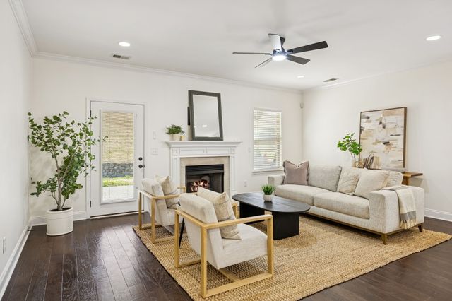 76 Molly Bright Ln, Franklin, TN 37064