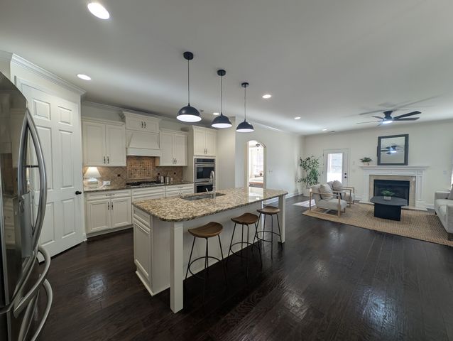 76 Molly Bright Ln, Franklin, TN 37064