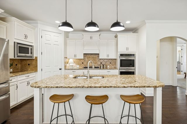 76 Molly Bright Ln, Franklin, TN 37064