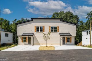 2389 A Highpoint Road, Snellville, GA 30078