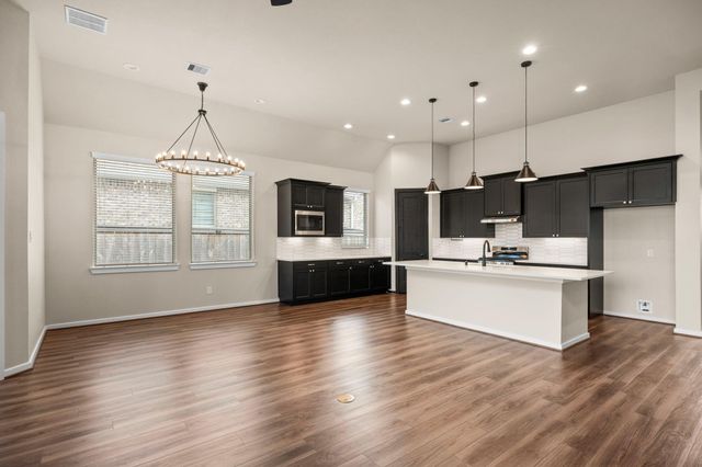 1938 Hickory Grove Lane, Tomball, TX 77375