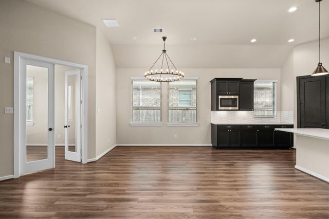 1938 Hickory Grove Lane, Tomball, TX 77375