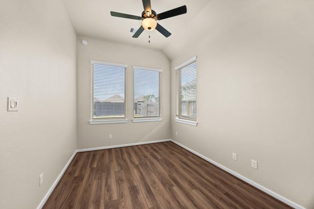 1938 Hickory Grove Lane, Tomball, TX 77375