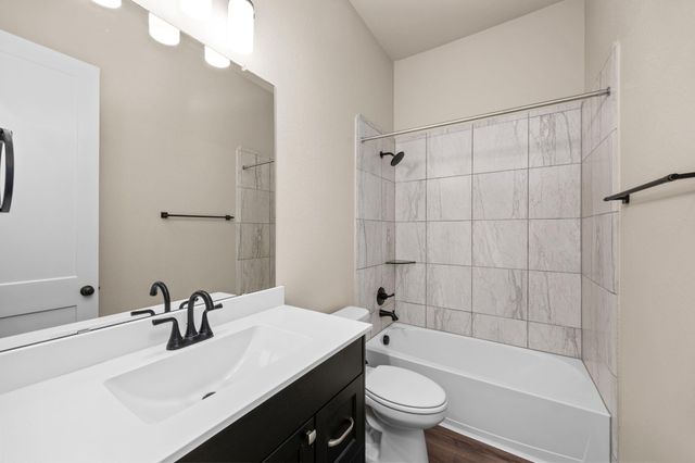 1938 Hickory Grove Lane, Tomball, TX 77375