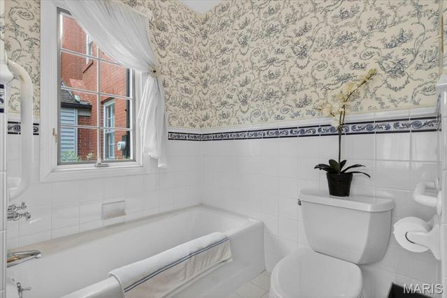 195 Austin Place, St Louis, MO 63122