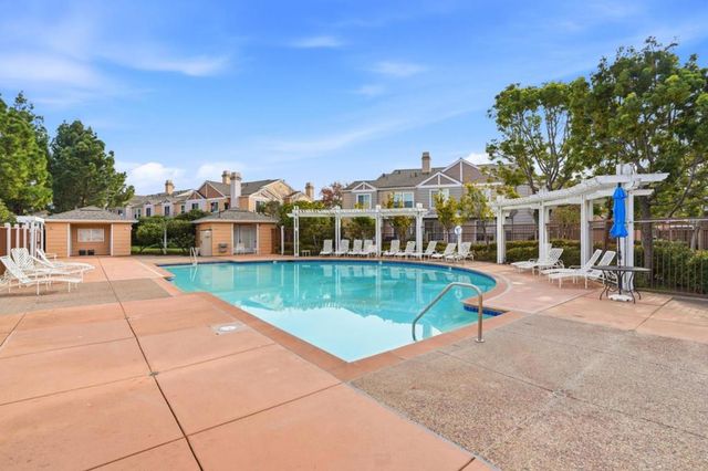 142 Positano Circle, Redwood City, CA 94065