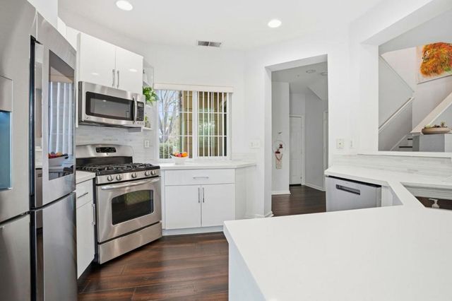 142 Positano Circle, Redwood City, CA 94065