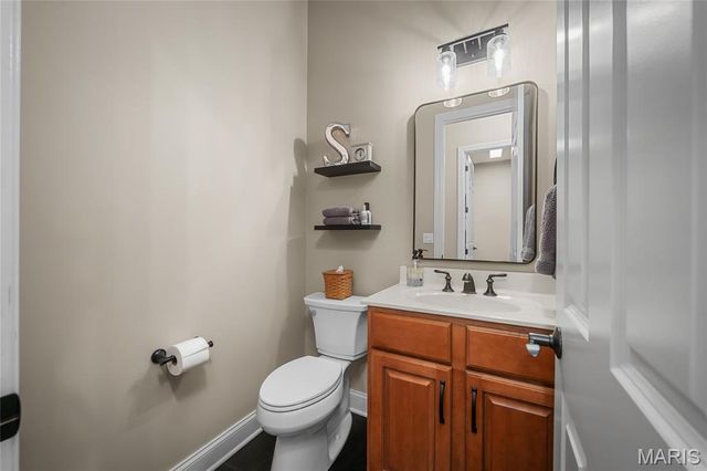 16291 Upper Chesterfield Ridge Drive, Chesterfield, MO 63017