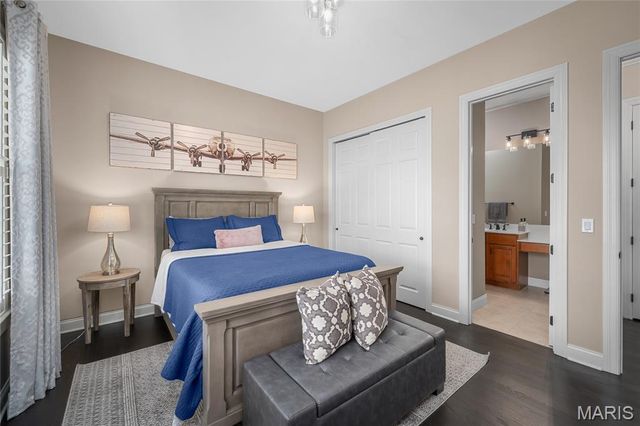 16291 Upper Chesterfield Ridge Drive, Chesterfield, MO 63017