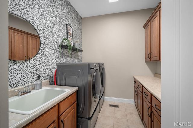 16291 Upper Chesterfield Ridge Drive, Chesterfield, MO 63017