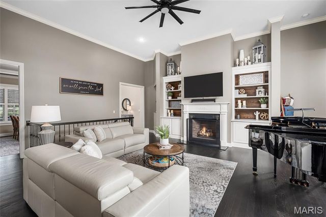 16291 Upper Chesterfield Ridge Drive, Chesterfield, MO 63017