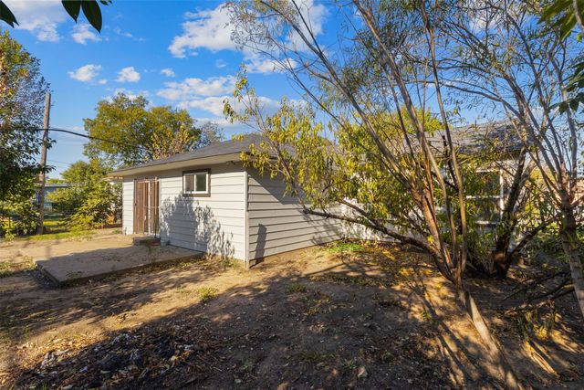 3012 51st Street, Dallas, TX 75216